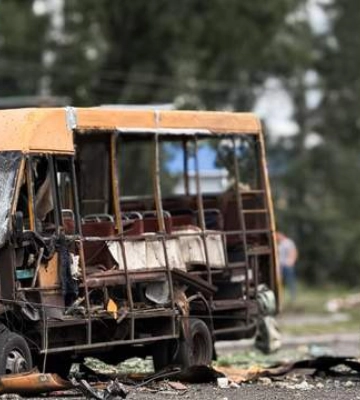 Ворог скинув 3 авіабомби на Суми: відомо про кількох загиблих