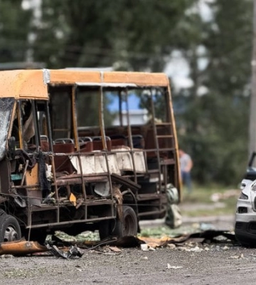 Окупанти скинули три авіабомби по Зарічному району Сум