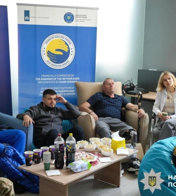 «Друге дихання»: психологи поліції Рівненщини організували сеанс кінотерапії для поранених захисників