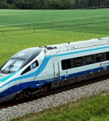 PKP Intercity согласовывает новый ежедневный поезд Варшава-Киев с 2026 года