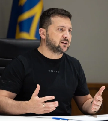 Атаки рф на портову інфраструктуру України: Зеленський очікує від уряду перелік заходів для диверсифікації експортних маршрутів