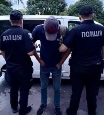 У Сумах затримали чоловіка, який зрізав тролейбусні дроти після авіаудару