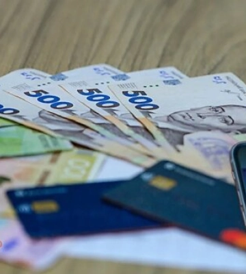 Номер lifecell отдали другому — получили кредит на 3000 грн: суд не помог