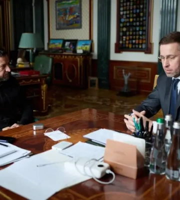 Зеленський після наради зі Свириденко заслухав доповідь Корецького