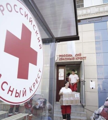 У Криму розгортається гуманітарна катастрофа. Червоний Хрест буде видавати воду та продукти