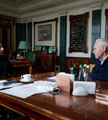 Президент Зеленський зустрівся із Тереховим після заяви про заміну прем'єрки