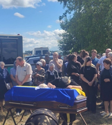 На Волині попрощалися з Героєм Олександром Ракоєдовим, який загинув на Харківщині