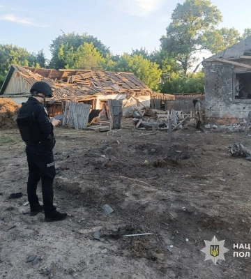 Ворог атакував безпілотником приватне домоволодіння на Чернігівщині: є поранені, - поліція