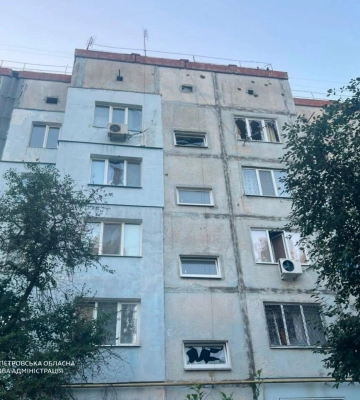 ППО збила більшість дронів, але є влучання: деталі нічної атаки по Дніпропетровщині