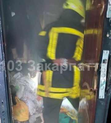 У Мукачеві на пожежі загинув чоловік та постраждала жінка