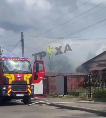 У Луцьку на Олени Пчілки горів гараж, а в Ковелі загорілася автівка