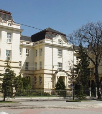 130 тисяч за рік: у Львівському медуніверситеті різко підняли вартість навчання