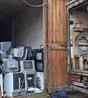 Львів’яни здали понад 35 тонн великогабаритних відходів на Жовківській за півроку