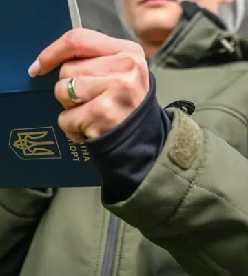 Євросоюз змінює правила надання тимчасового захисту українцям: хто не зможе отримати допомогу