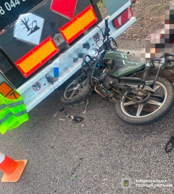 На Кіровоградщині 65-річний мотоцикліст загинув у ДТП із вантажівкою