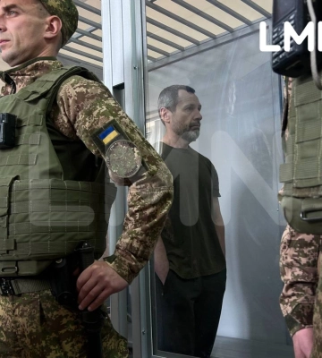 «Спершу планував вибухівку»: у Львові обвинувачений у вбивстві Парубія розповів про підготовку злочину (ВІДЕО)