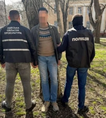 В Одесі судитимуть посадовця інституту НААН, який за хабар зробив бажаючому відстрочку від мобілізації