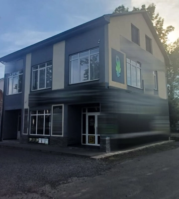 У Хусті скасували спробу узаконення крамниці на землях для закладів освіти