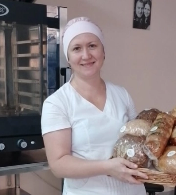 «Духмяна мрія»: як переселенка з Харкова відкрила пекарню в пам’ять про загиблого чоловіка
