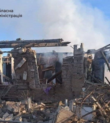Роботи з ліквідації наслідків атаки тривають у п'яти районах Запоріжжя, загалом пошкоджено 42 житлові будинки