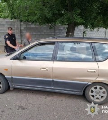 Зазнала травмувань пасажирка легковика: у Миколаєві поліцейські встановлюють обставини ДТП за участі двох автівок