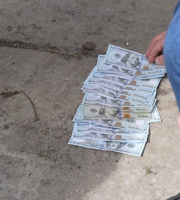 В Одесі судитимуть посадовця, який продавав відстрочку від мобілізації за $3000