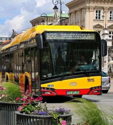 У Польщі звільнили водія, який ображав українку в автобусі