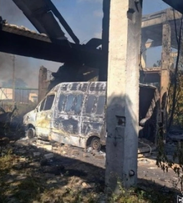 На Дніпропетровщині через повторний удар РФ постраждали троє рятувальників