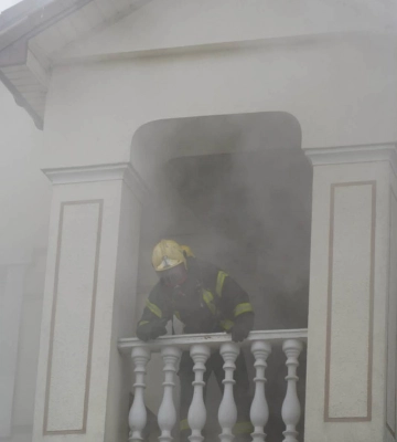 У Луцьку через увімкнену праску загорівся житловий будинок