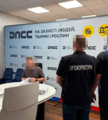 Фиктивные фитосанитарные сертификаты для экспортеров: дело должностных лиц Госпродпотребслужбы передали в суд