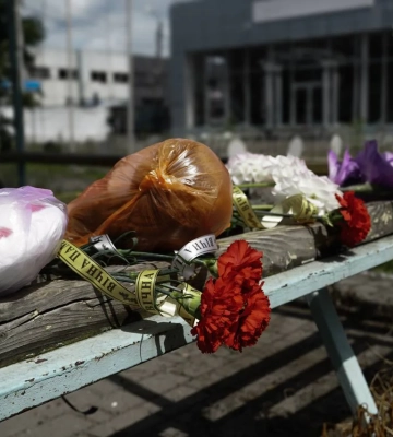 Кількість жертв російського удару по Сумах зросла до шести, у лікарні померла поранена жінка
