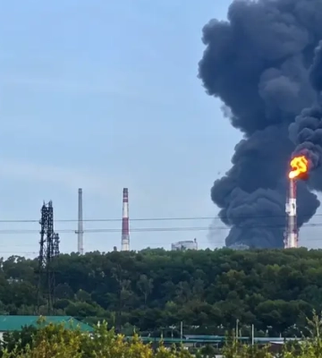 Дрони атакували один із найбільших НПЗ Росії: чим важливий «Газпром нафтохім Салават»