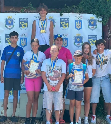 Миколаївські веслувальники вибороли 22 медалі на чемпіонаті області