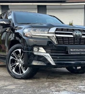Верховний суд перегляне конфіскацію автівки експоліцейського з Дніпра