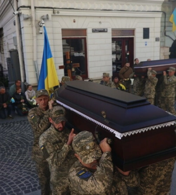 Львів попрощається з трьома Захисниками України