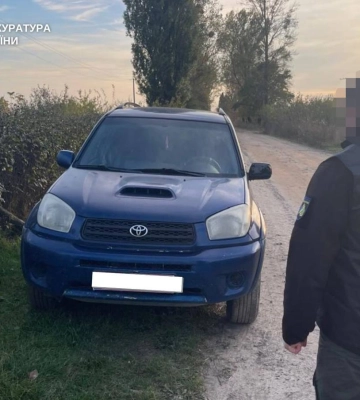Продавали ввезені для ЗСУ автомобілі - на Волині судитимуть учасників злочинної групи. ФОТО