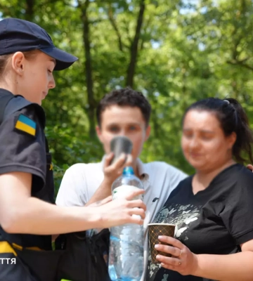 Зниклий підліток у Виноградові: сотні людей та дрони дві доби шукали хлопця у лісі