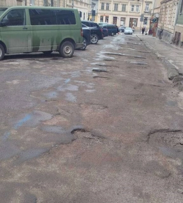 Одну з вулиць Залізничного району Львова закриють для руху до 4 серпня