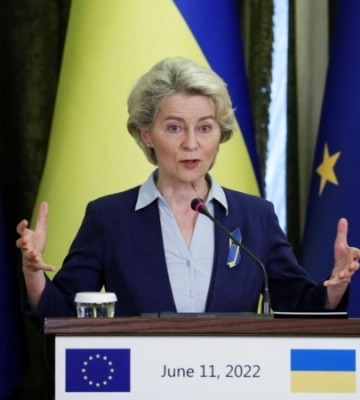 Президентка Єврокомісії завтра відвідає Київ