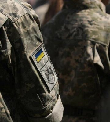 У Львові 1807 батьків загиблих і зниклих безвісти військових отримали по 10 тисяч гривень допомоги