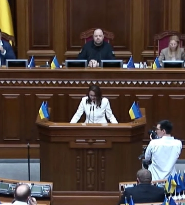 Рада уволила премьер-министра Свириденко