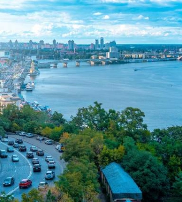 Квартири не орендують навіть зі знижкою: як атаки змінили ринок житла у Києві