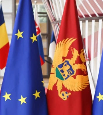 Чорногорія попередньо закрила понад половину розділів на шляху до ЄС