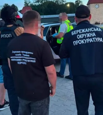 В Тернопольской области задержали пару, которая переправляла мужчин за границу