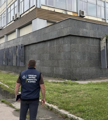 Прокуратура через суд возвращает государству укрытия, оказавшиеся в частной собственности