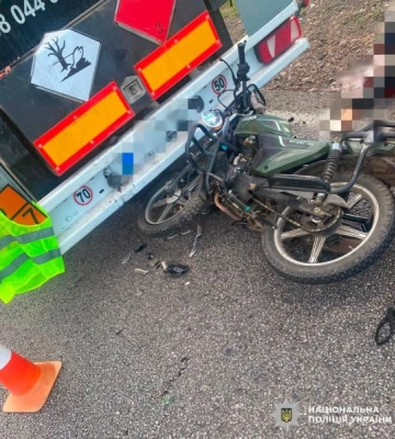 На Кіровоградщині внаслідок ДТП на трасі трагічно загинув на місці літній мотоцикліст