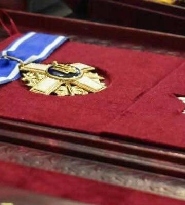 В Одесі нагородили військових моряків: хто отримав державні відзнаки до Дня ВМС