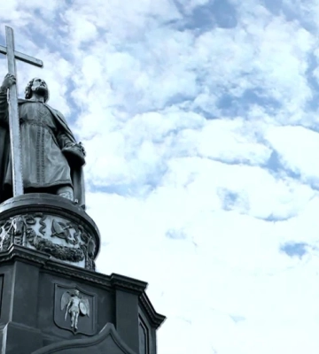 День хрещення Київської Русі та легенда про "кастинг" вір: що насправді сталося 988 року і де дівся Перун