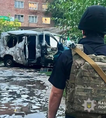Армия РФ ударила по домам в Сумах — семь раненых