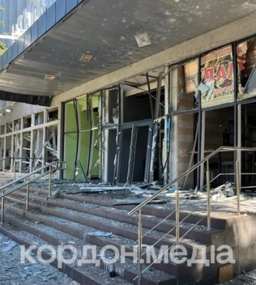 Суми: авіабомба влучила біля медзакладів, загинули троє людей